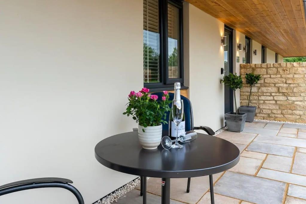 Rose Barn - Luxury Barn Accommodation In The Cotswolds Gretton  Ngoại thất bức ảnh